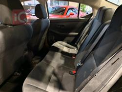 نیسان سێنترا